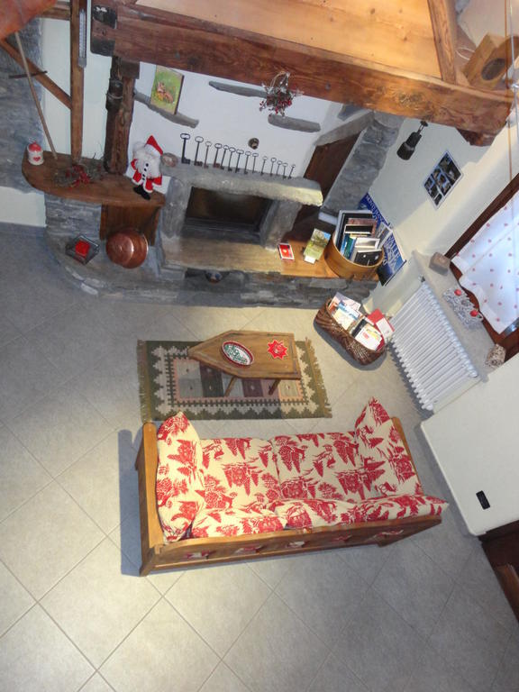 Les Chevreuils Bed and Breakfast Introd Exterior foto